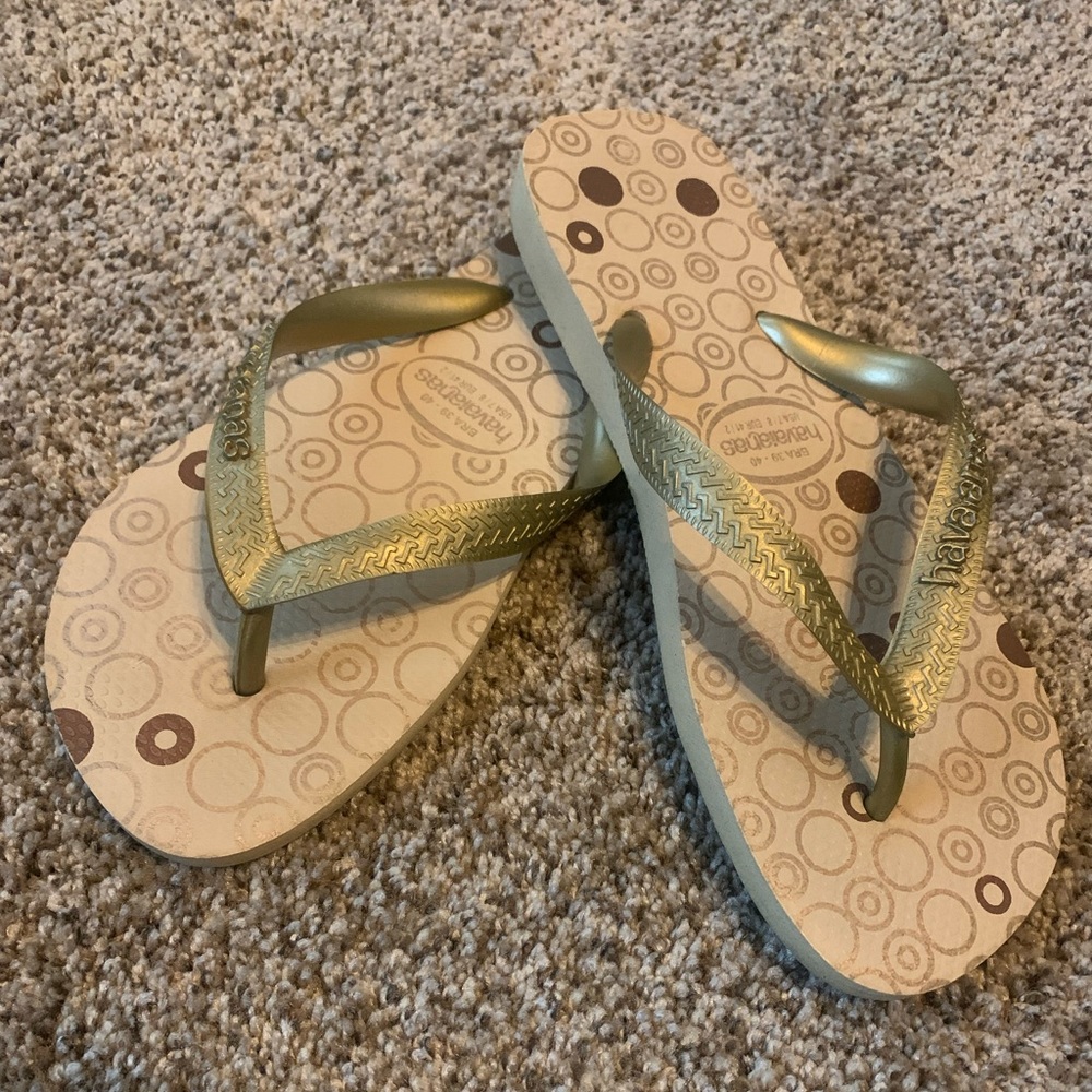 Havaianas flip flops